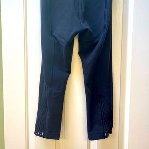 Lululemon crops. All in excellent condition.